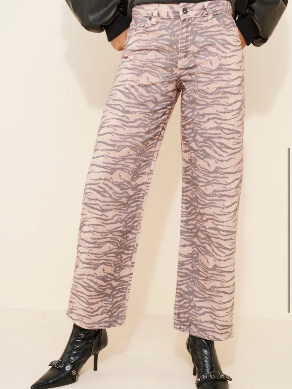 Tiger-Print Wide Leg Jeans